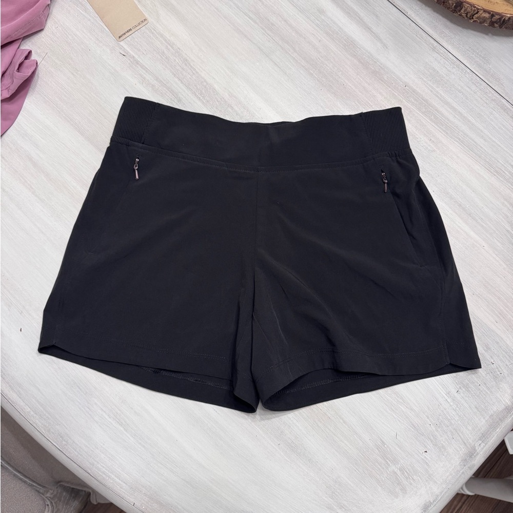 NWT Calia Anywhere Midrise 5” Shorts